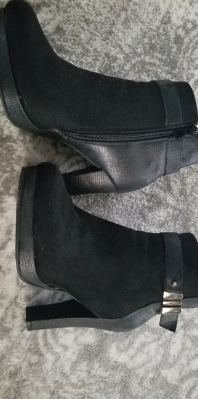 Womens Ankle booties - Picture 2 of 6